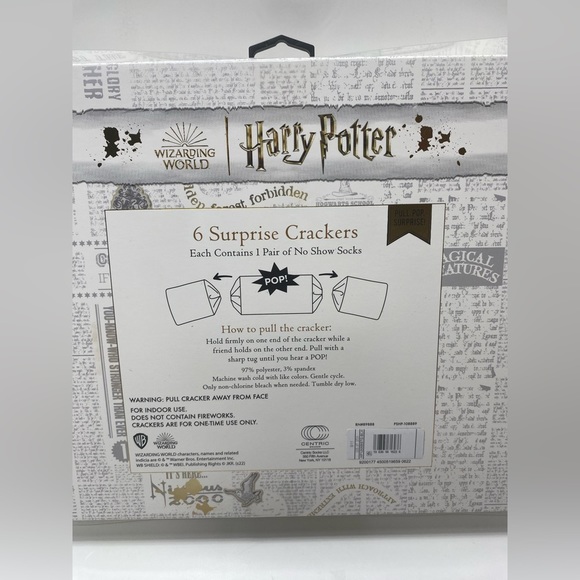 Socks Harry Potter women’s surprise crackers 6 pack fits size 4-10 - Picture 8 of 10
